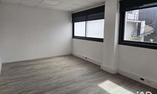 Bureau  19 m² à louer à Buros (64160)