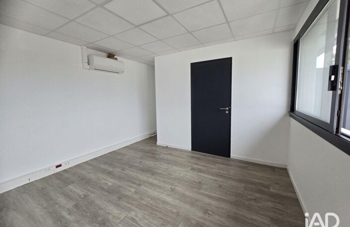 Location Bureaux 16 m&sup2; — photo 2