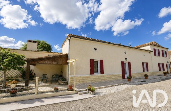 Vente Maison/villa 7 pièces — photo 2