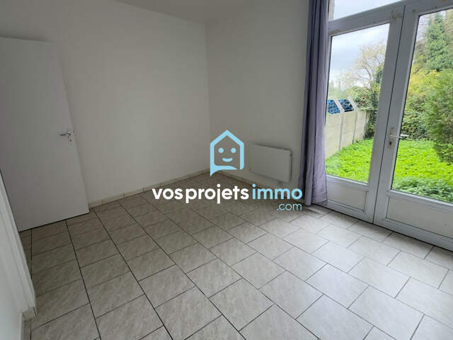agréable maison de 36,92 m² située rue René Mirland à Valen — photo du bien