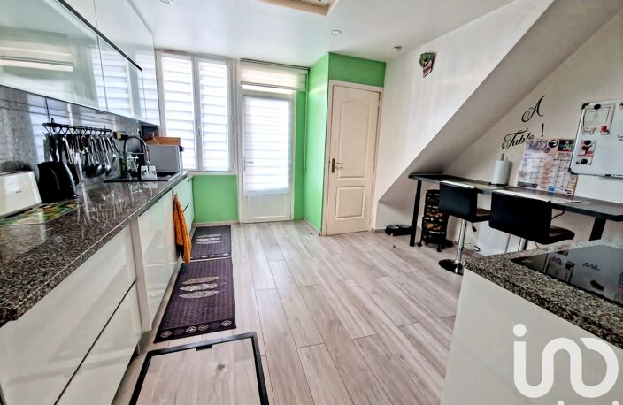 Vente Maison de village 5 pièces — photo 4