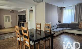 Maison 5 Pièces 126 m² à vendre à Chef-Boutonne (79110)