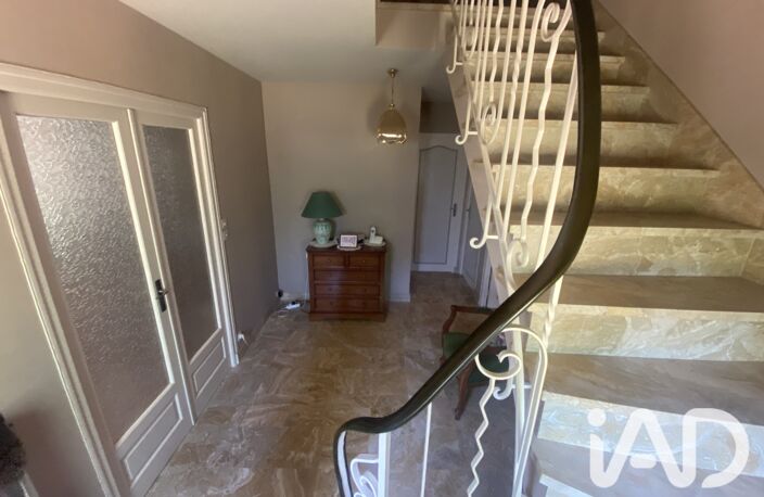 Vente Maison/villa 6 pièces — photo 2