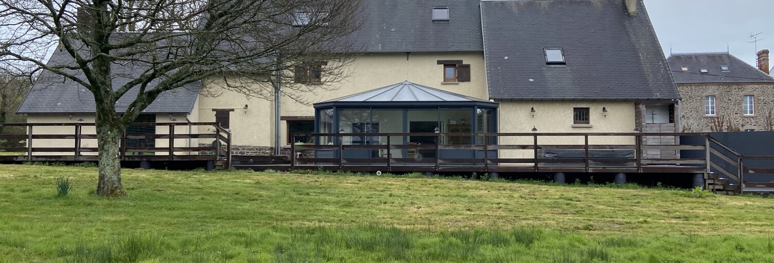Maison 11 Pièces 305 m² à vendre à Bréhal (50290)