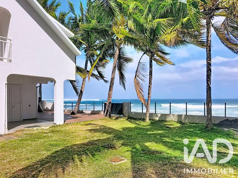 Vente Maison/villa 8 pièces — photo 1
