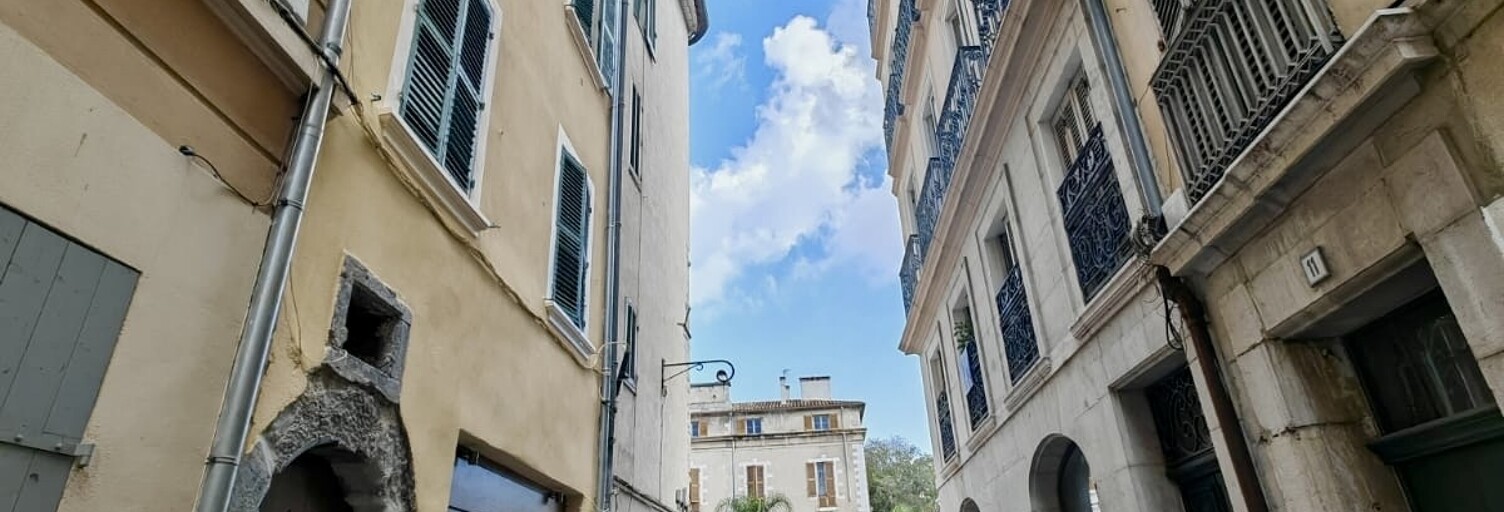 Commerce  65 m² à vendre à Toulon (83000)