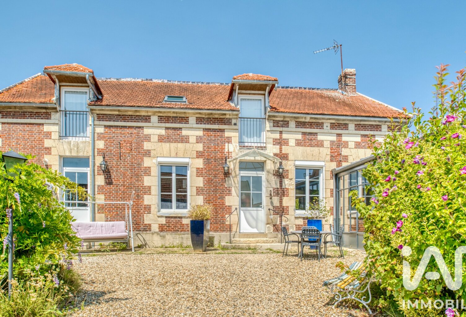 Vente Maison/villa 10 pièces — photo 1