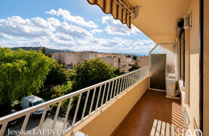 Vente Appartement 3 pièces — photo 3