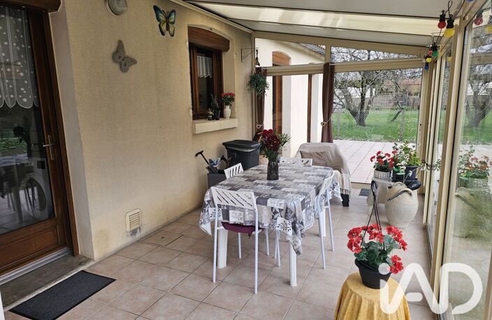 Vente Maison/villa 4 pièces — photo 3