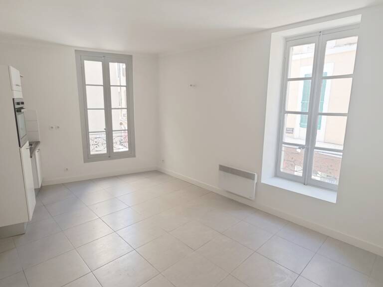 Vente Studio 1 pièce — photo 1