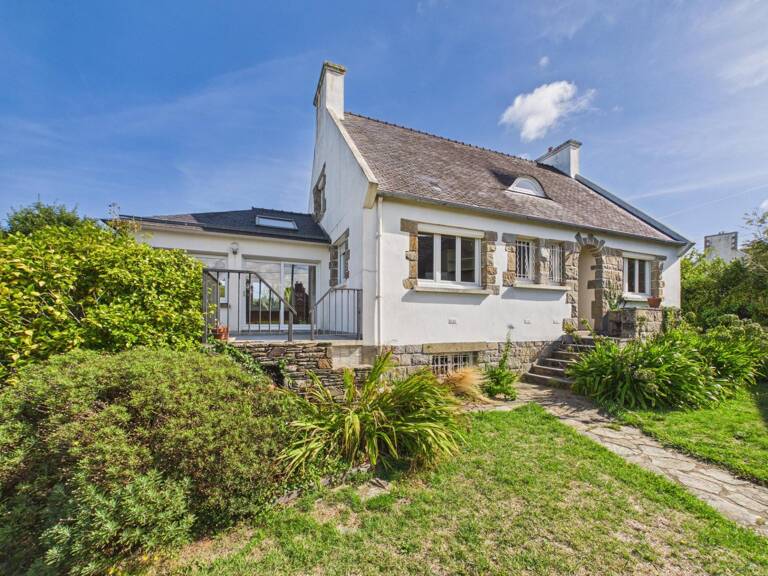 MAISON FAMILIALE DE 145 m² AVEC 4 CHAMBRES — photo 1