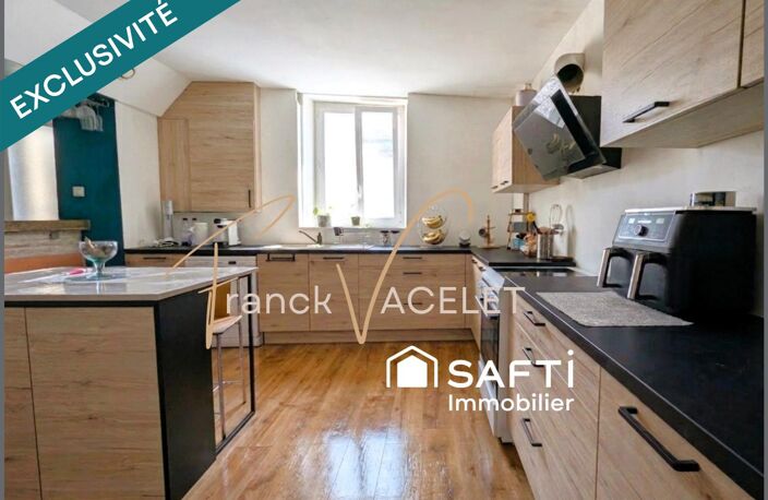 Maison en pierre avec terrasse et local professionnel — photo 4