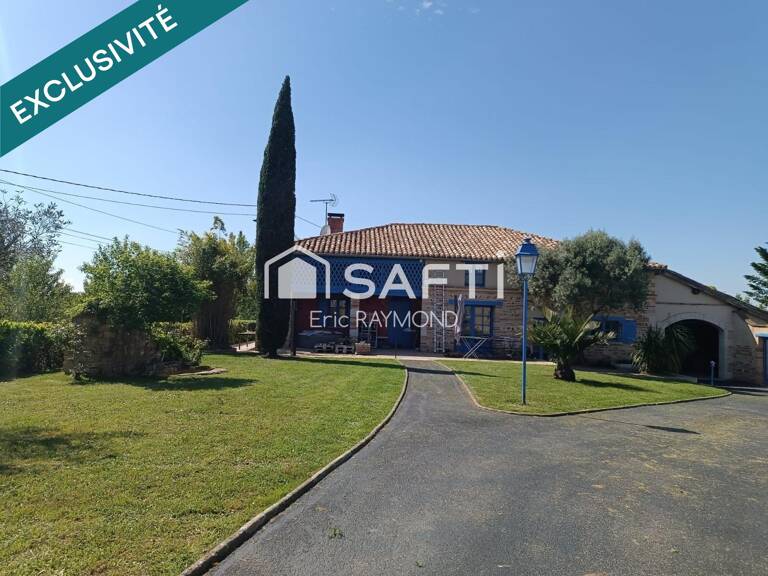 Charme toulousain et caractère viticole: découvrez cette belle maison de 8 pièces, 4 chambres, agrémentée d'une terrasse, d'un garage, d'une cave et d'un terrain comprenant 500 pieds de vigne, autrefois exploités par le propriétaire pour sa production personnelle de vin — photo 1