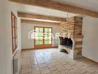 Charme toulousain et caractère viticole: découvrez cette belle maison de 8 pièces, 4 chambres, agrémentée d'une terrasse, d'un garage, d'une cave et d'un terrain comprenant 500 pieds de vigne, autrefois exploités par le propriétaire pour sa production personnelle de vin — photo 4
