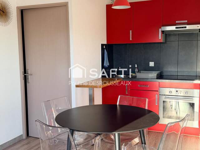 Appartement lumineux et place de parking — photo du bien