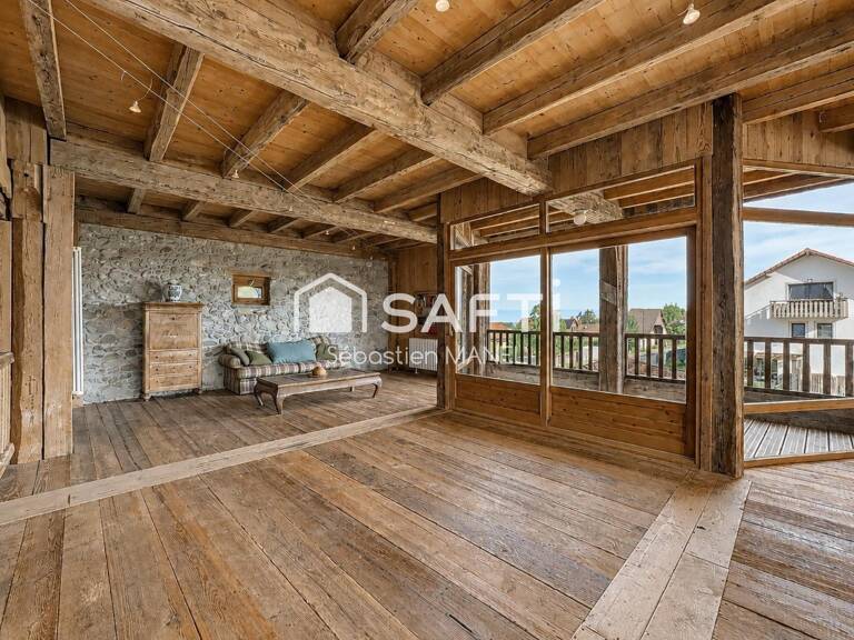 Ferme savoyarde, volumes et fort potentiel — photo 1