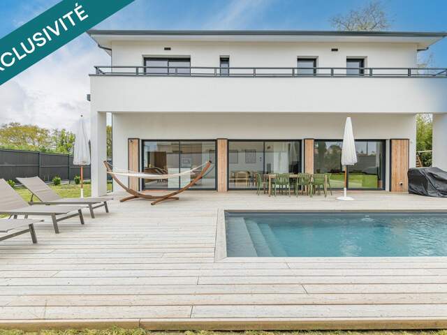 Villa contemporaine proche du centre de Léognan — photo du bien