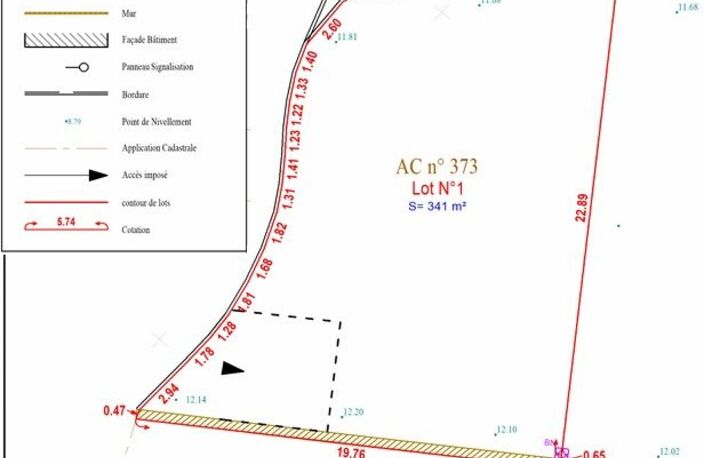 Terrain constructible et viabilisé proche bourg — photo 2