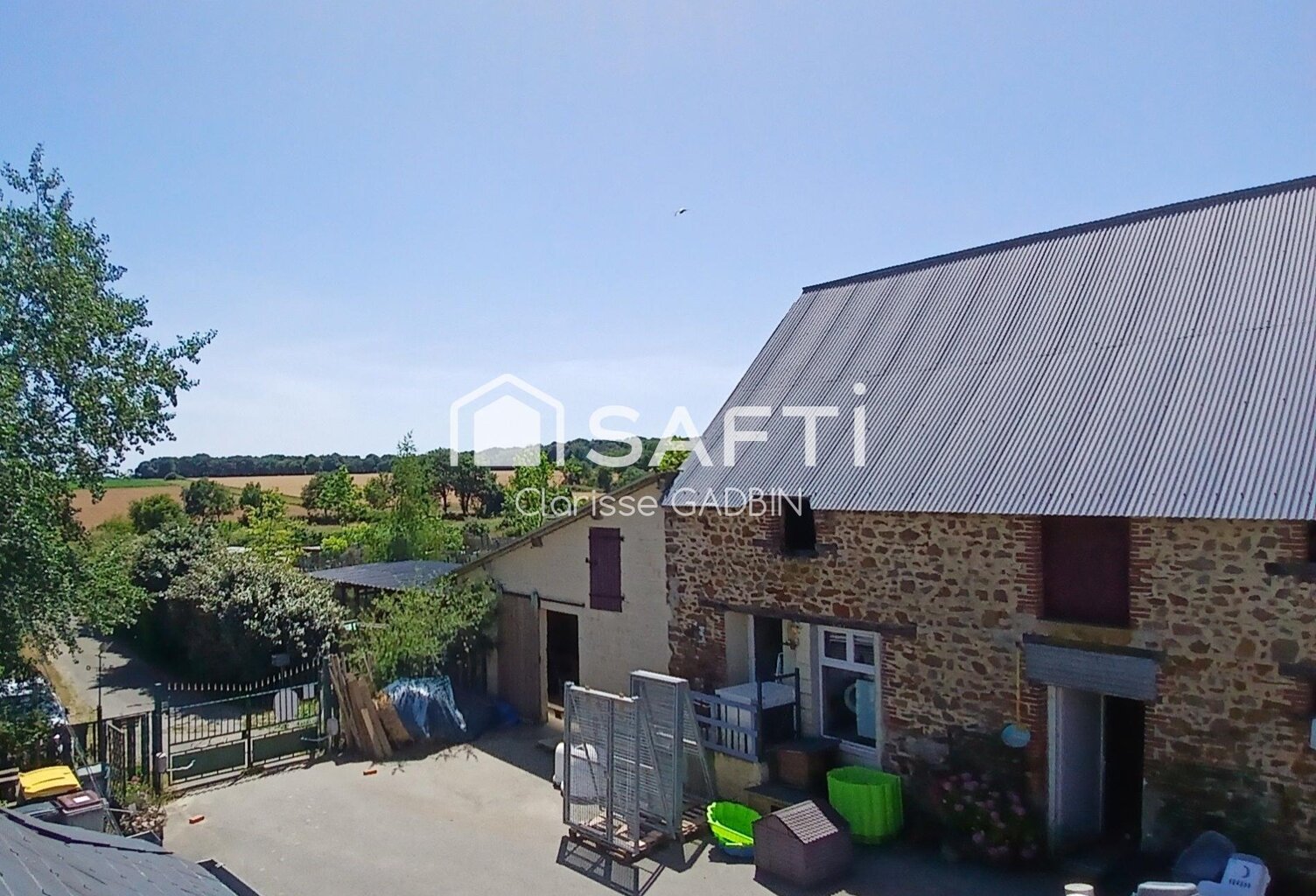 Pension canine et féline avec maison d'habitation — photo 1