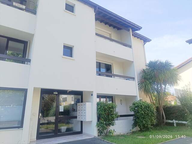 ANGLET appartement de 70 M2 de type T3 traversant — photo du bien