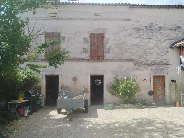 Maison de charme et dependances à haut potentiel — photo du bien