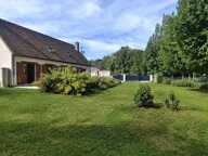Situé sur la commune très prisé de Chambry, proche de toutes les commodités ! — photo 2