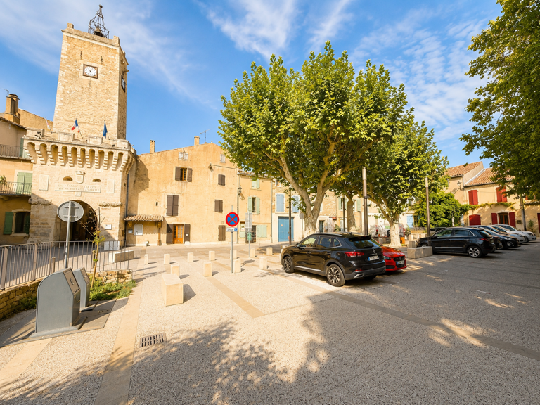 ALLEINS   COUP DE COEUR ! AUTHENTIQUE MAISON DE VILLAGE DE 18 — photo 1