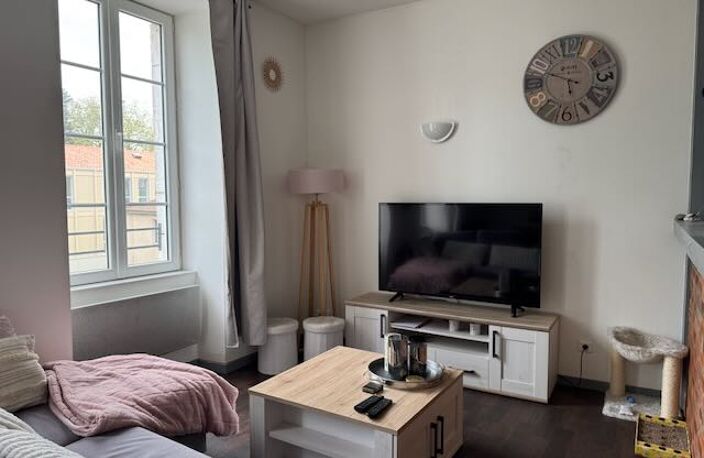 Investissement locatif Immeuble de 2 logements. BOURNEZEAU - 85480. — photo 5