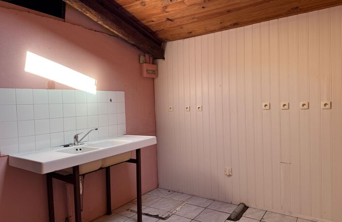 Maison à réhabiliter - St Martin Lars - 85210 — photo 4