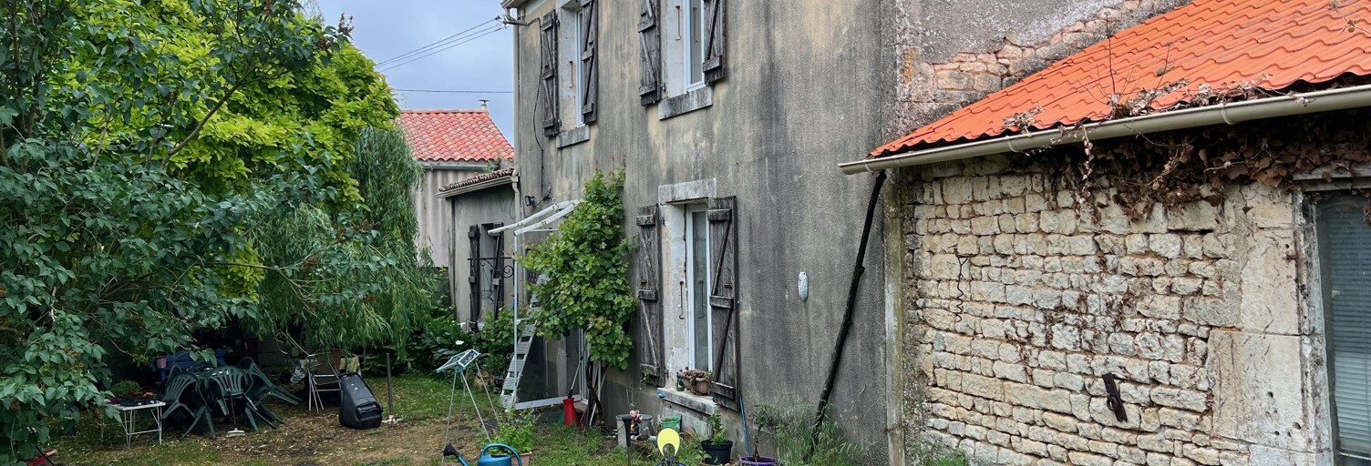 Maison 5 Pièces 131 m² à vendre à Saint-Étienne-de-Brillouet (85210)
