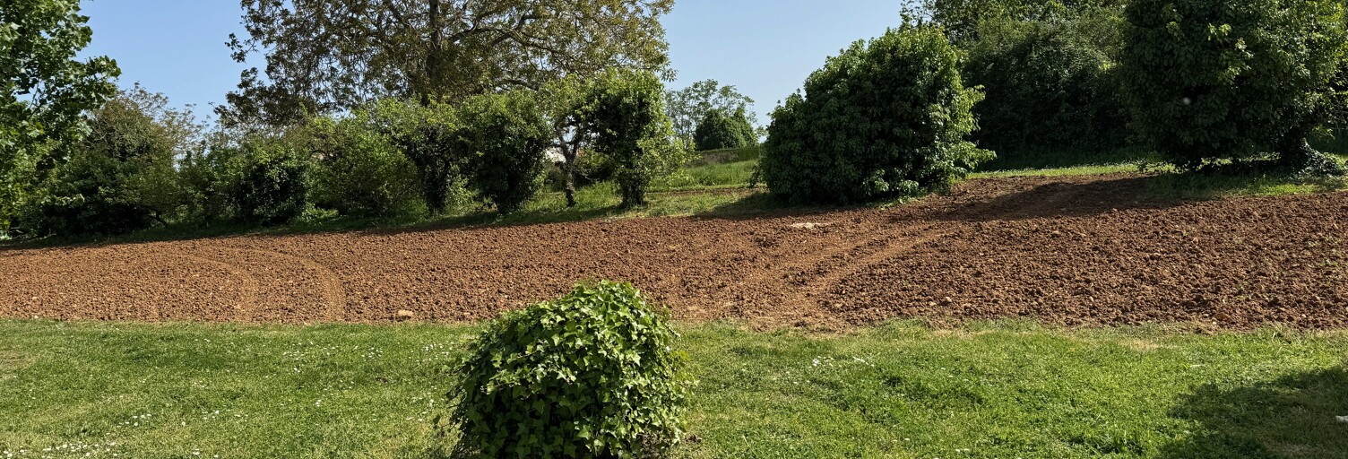 Terrain  918 m² à vendre à Saint-Jean-d'Hermine (85210)