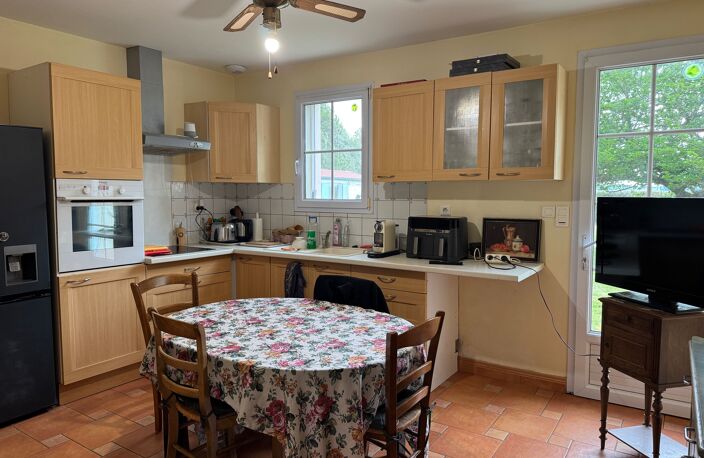 Spacieuse maison 5 chambres à la campagne dans un hameau paisible - A 5min de FONTENAY LE COMPTE 85200 — photo 2