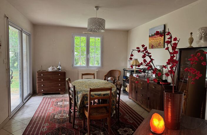Spacieuse maison 5 chambres à la campagne dans un hameau paisible - A 5min de FONTENAY LE COMPTE 85200 — photo 4