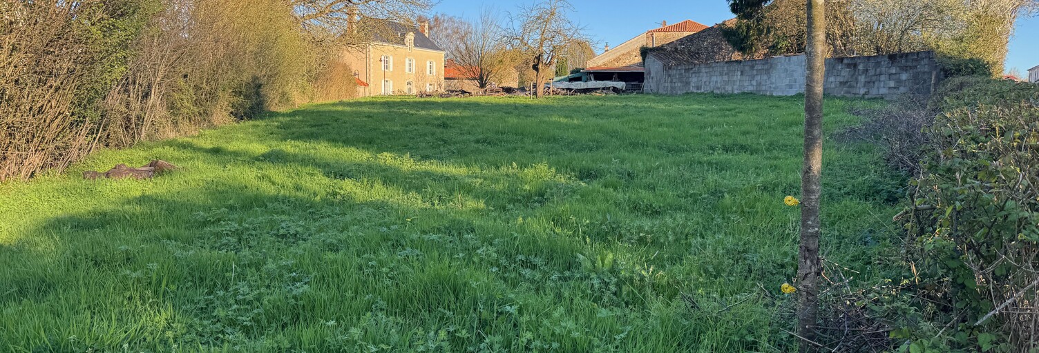 Terrain  967 m² à vendre à La Jaudonnière (85110)