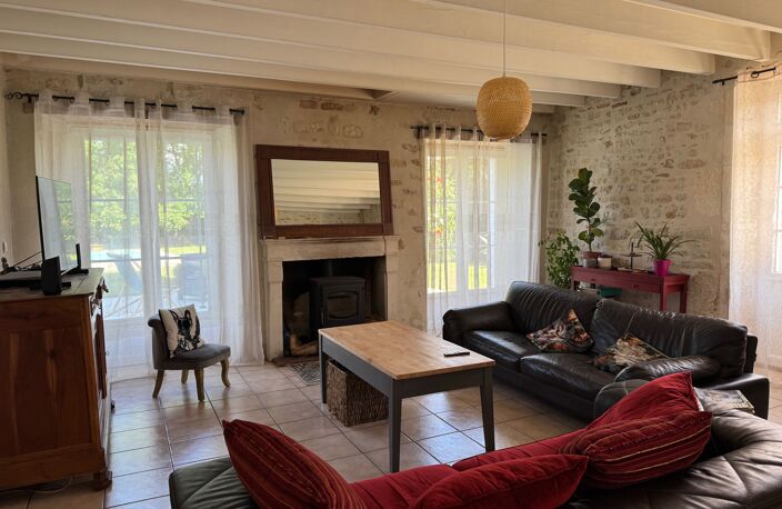 Très belle maison bourgeoise, piscine et chambres d\'hôtes - A 5min DE ST JEAN D\'HERMINE 85210 — photo 3
