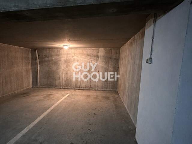 parking — photo du bien