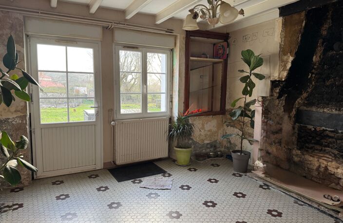 Charmante maison familiale en pierres avec dépendances - ST MARTIN LARS EN STE HERMINE 85210 — photo 3
