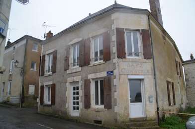Immeuble  99360 €