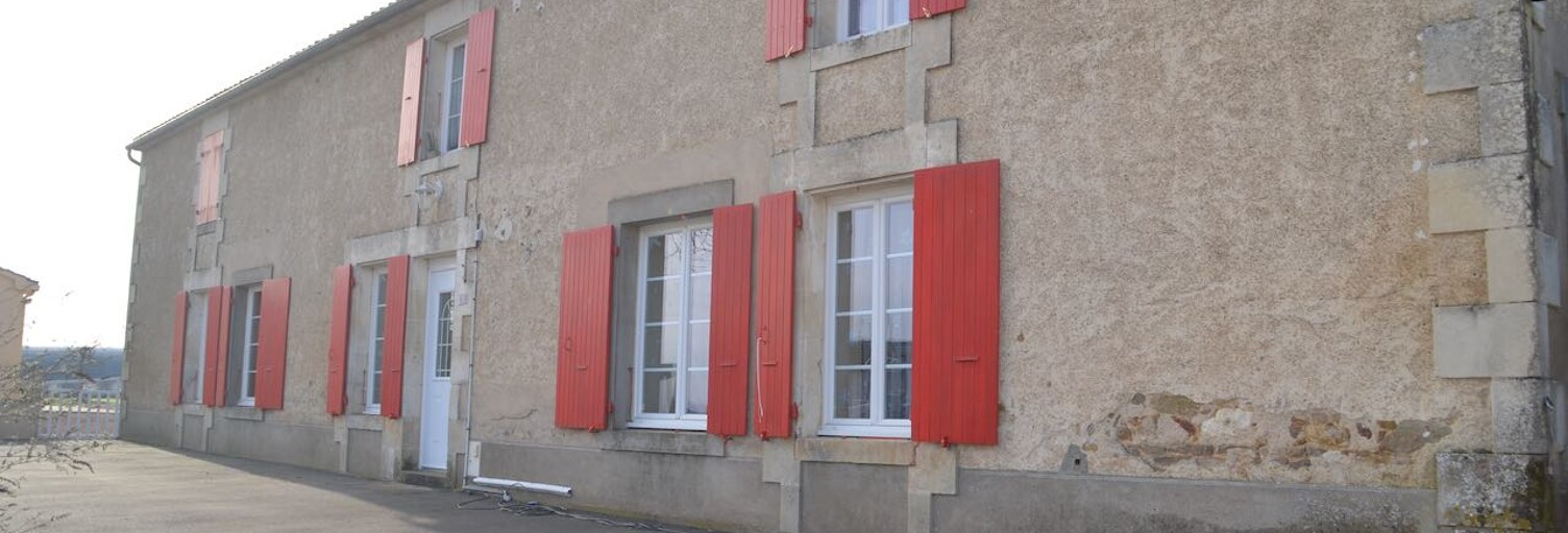 Maison 7 Pièces 260 m² à vendre à Saint-Laurent-de-la-Salle (85410)