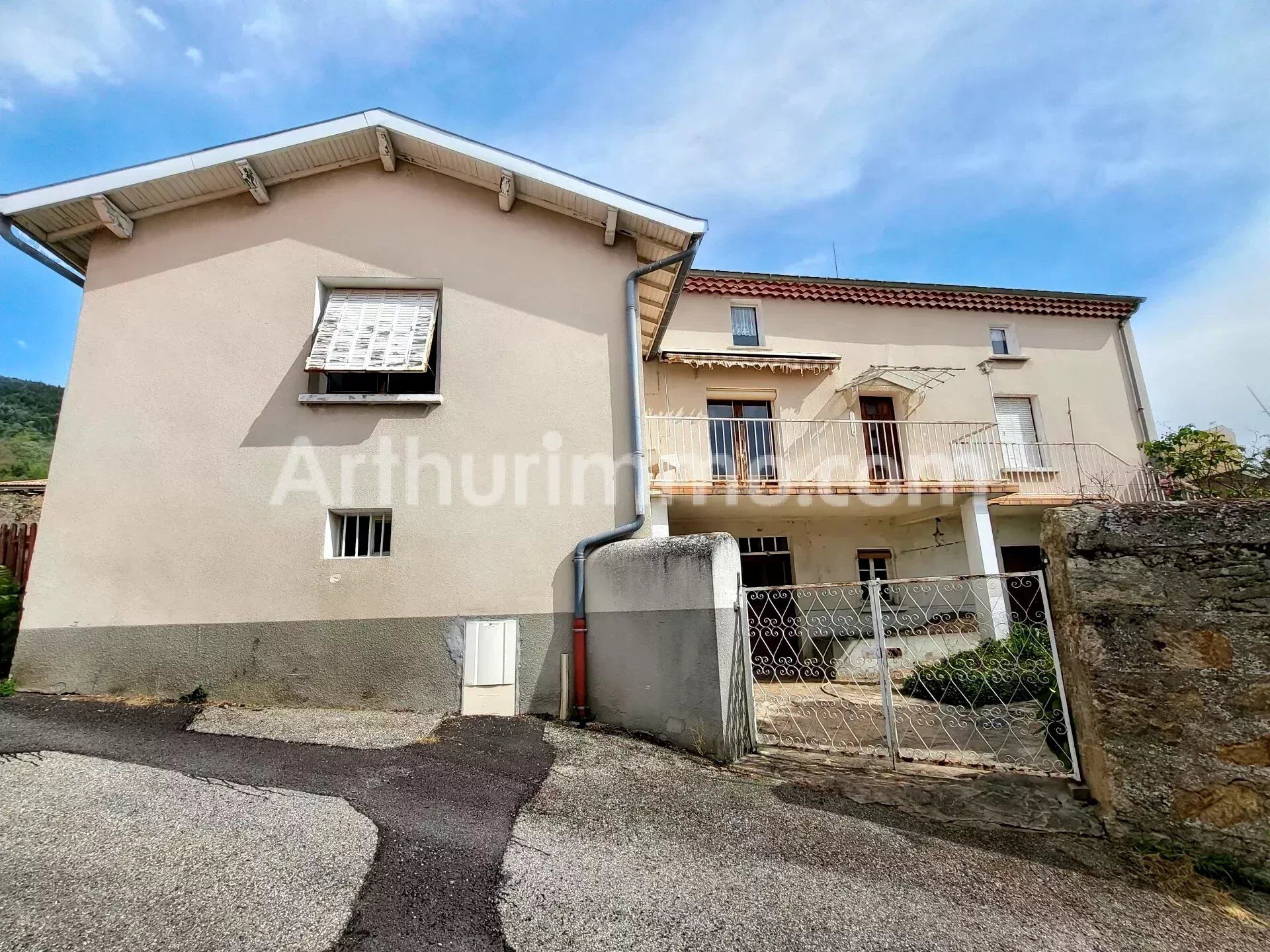 Maison 4 pièces 93 m² · à Saint-Clair · 93 m² · 180 000 €