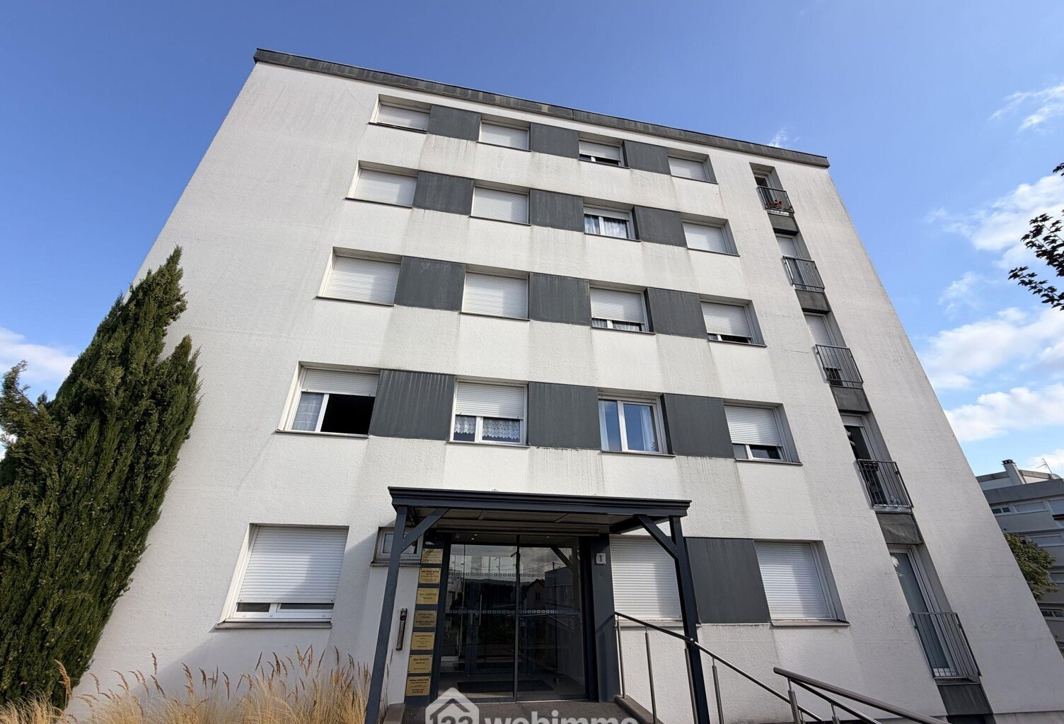 Appartement - 85m² - Laon — photo 1