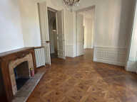 APPARTEMENT BOURGEOIS D'EXCEPTION -- 120 m2 -- QUARTIER DE LA — photo 3