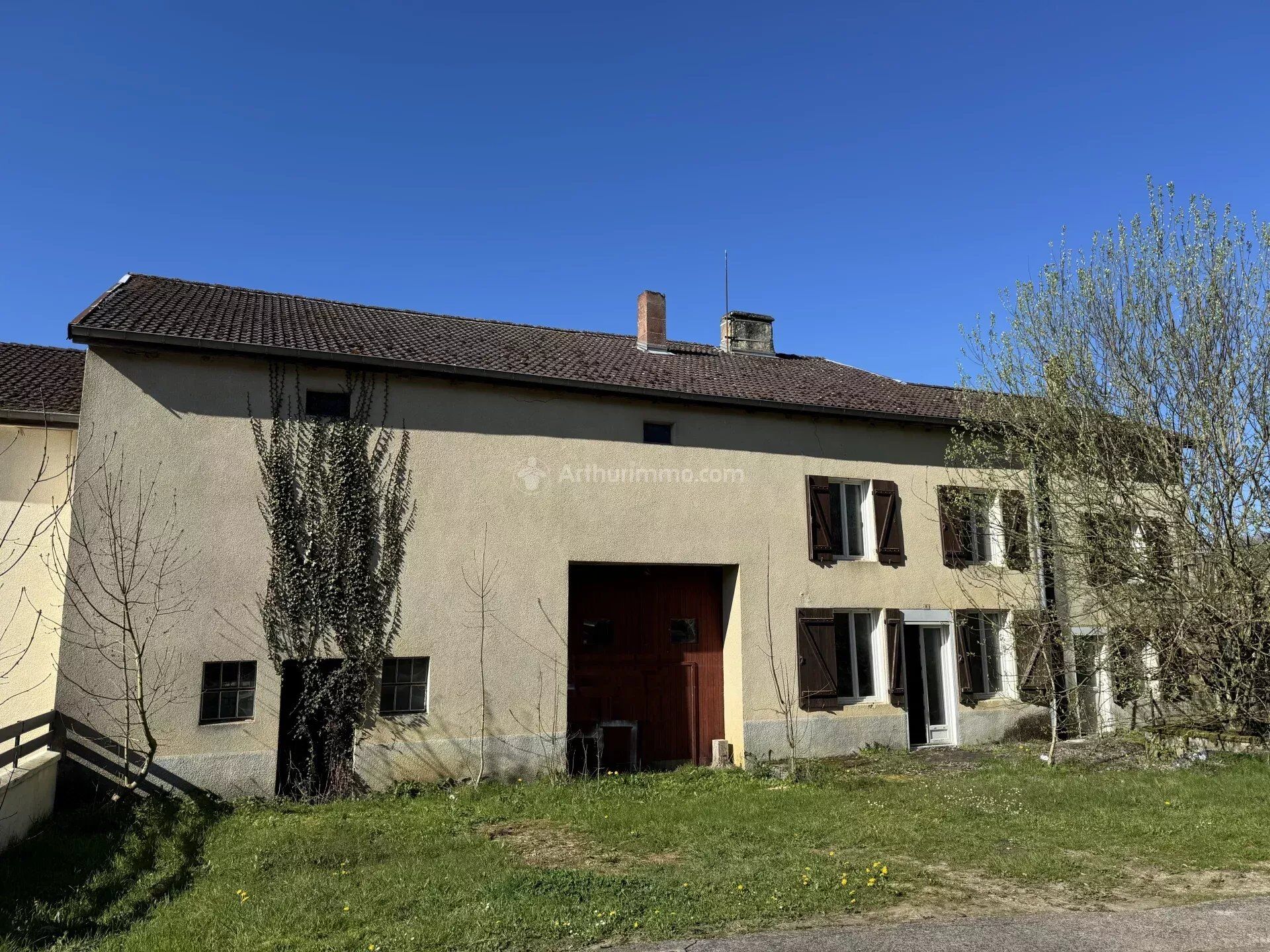 Maison 6 pièces 160 m² · à Rangecourt · 160 m² · 55 000 €