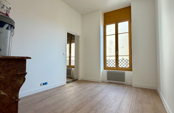 F2 meublé - Libération — photo 4