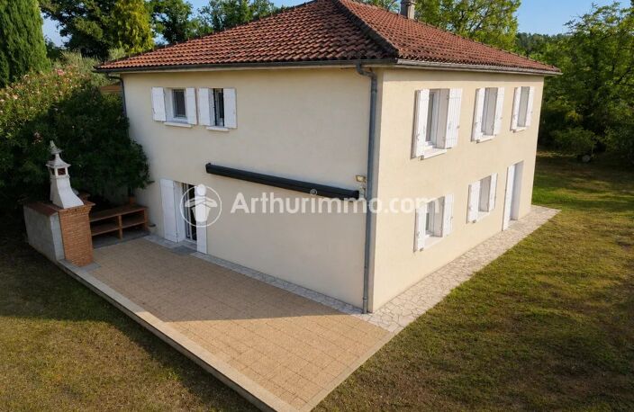 SAINT-ASTIER – Maison 180 m², 5 chambres sur 2,5 ha avec gîte et truffière — photo 3