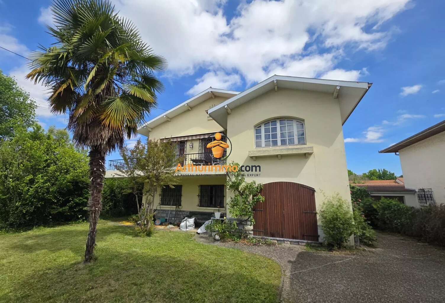 Grande maison familiale de 214 m² à Tarbes — photo 1