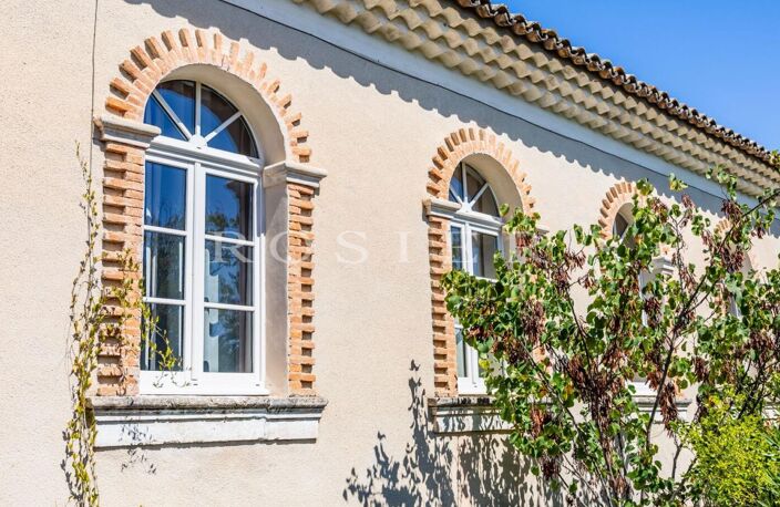 EXCLUSIVITÉ – Domaine d’exception en Provence – Villedieu – Anci — photo 2