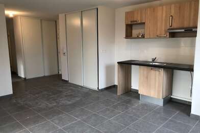 Appartement 3 pièces 782 €