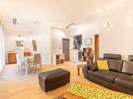 MARSEILLE 6e  VAUBAN | T2 55 m² | COUR 19 m² | PLEIN SUD | IDEAL PIED A TERRE — photo 3