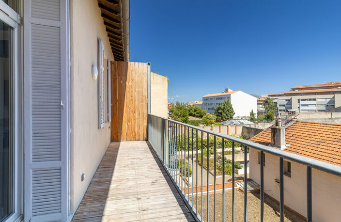MARSEILLE 6e  VAUBAN | DERNIER ÉTAGE | DUPLEX | TERRASSE | PRESTATIONS PREMIUM — photo 5